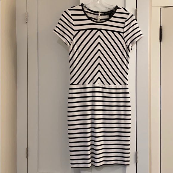 Banana Republic Dress - Picture 2 of 6